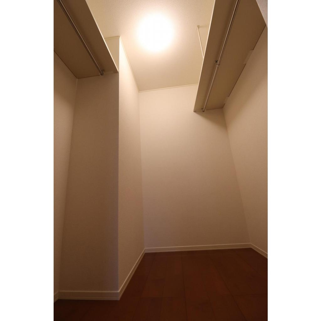 グランドールの収納|小物を収納するのに便利です