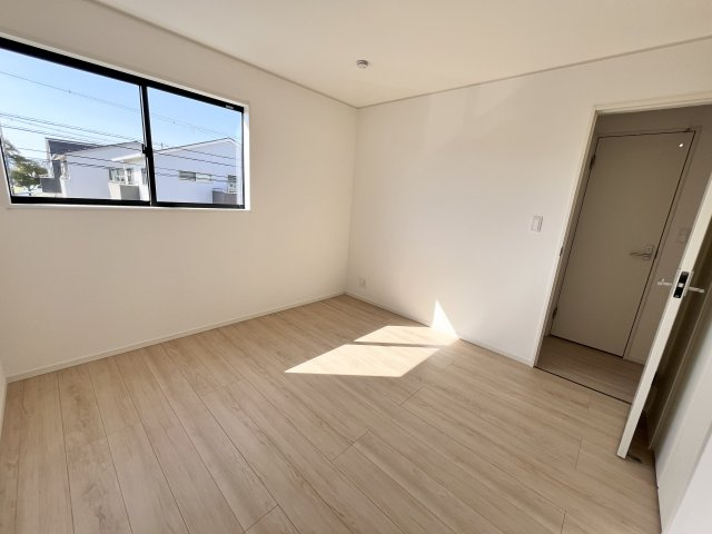 ●鈴鹿市桜島町第4 新築戸建【全7棟】の洋室