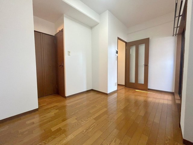 City Lifeディナスティ新大阪の居間・リビング