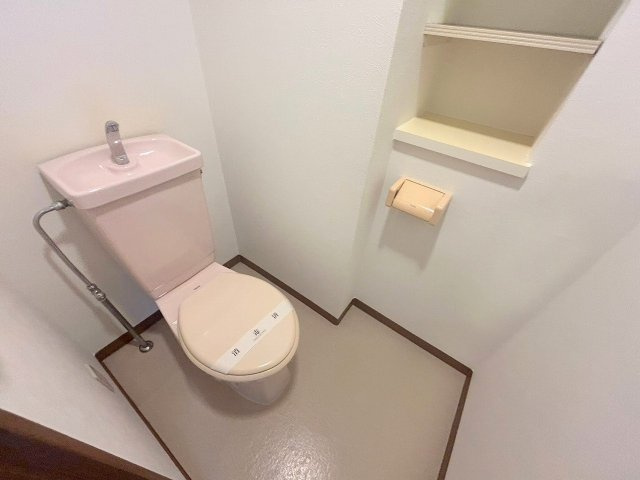 City Lifeディナスティ新大阪のトイレ