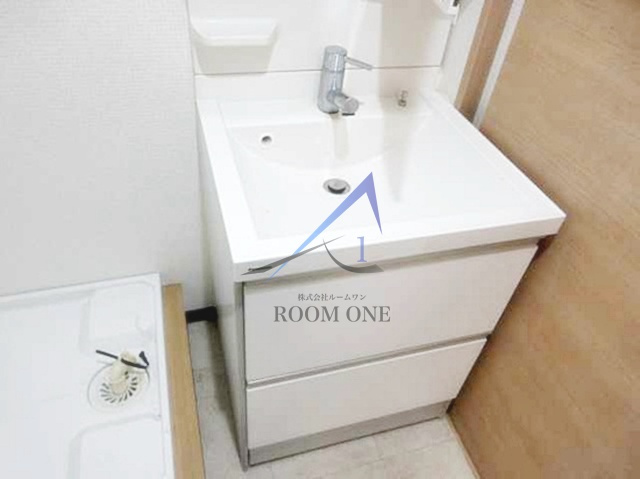 ニュートーア馬込の洗面所|洗面台です。