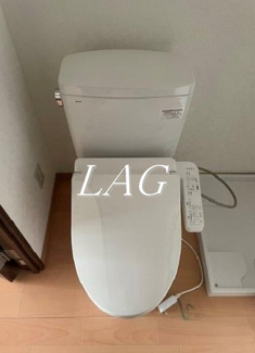 【トイレ】 | フラットガーデン | トイレです。