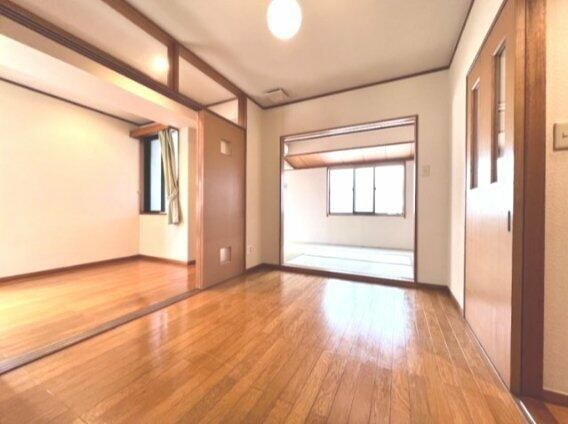 ＥＡＳＥＨＯＵＳＥの居間・リビング