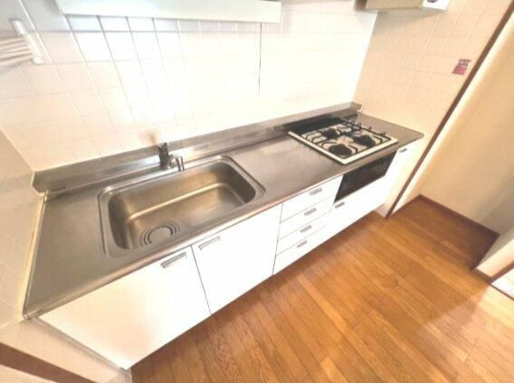 ＥＡＳＥＨＯＵＳＥのキッチン