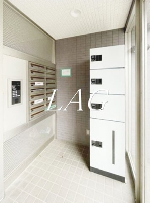 【その他共用部分】 | ちまさぐすく・レジデンス | 宅配ボックスです。