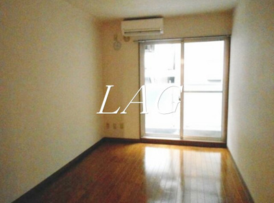 【居間・リビング】 | ちまさぐすく・レジデンス | 洋室のお部屋です。