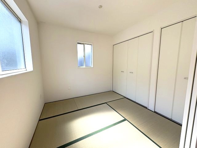 【和室】 | 福岡市東区三苫2丁目6期7期・平屋　5号棟（全5棟）【仲介手数料無料・0円】 | 現地写真。1階和室です。