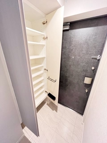 アーバネックス文京本郷の玄関