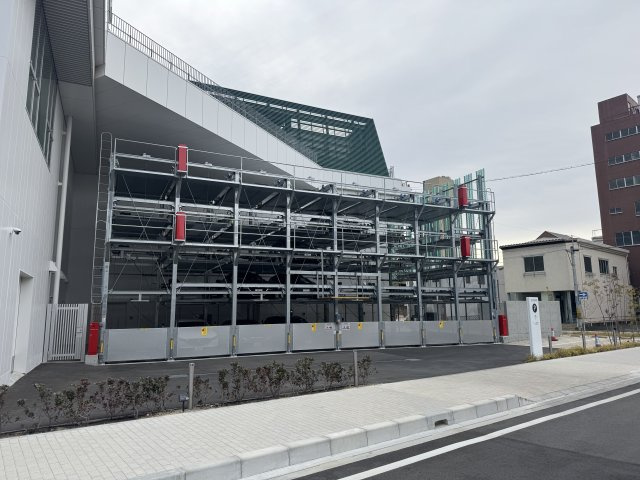 ザ・ハウス豊橋WEST　502号室の駐車場