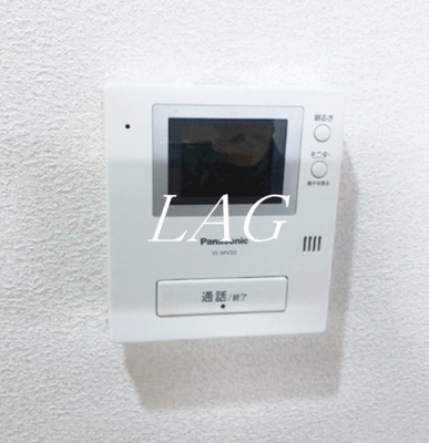 【セキュリティ】 | カトル セゾン | モニター付インターホンです。