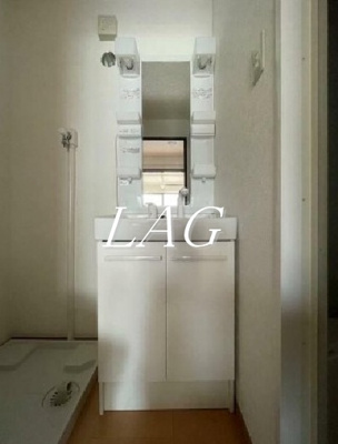 【洗面所】 | フラットガーデン | 洗面台です。