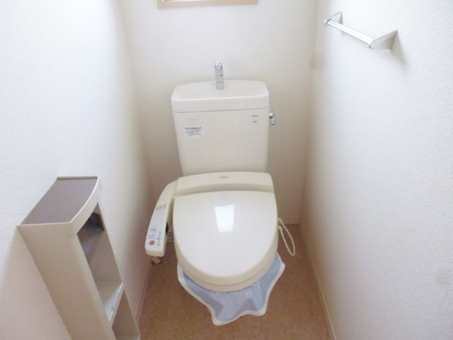 シャーメゾン中尾のトイレ