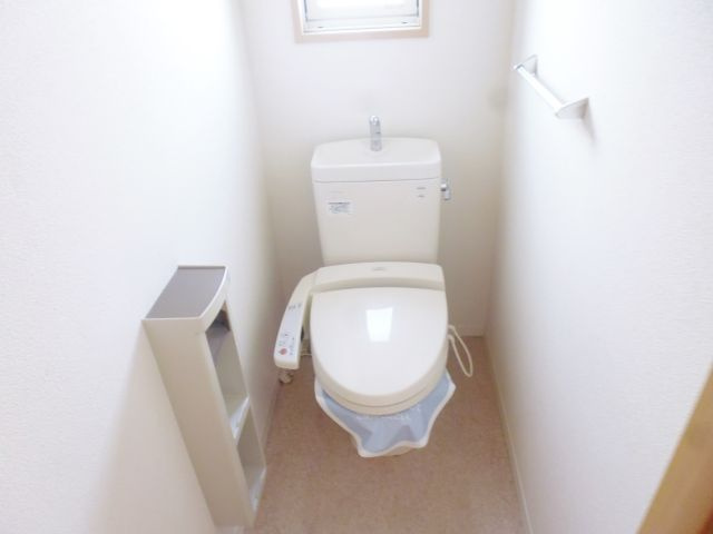 シャーメゾン中尾のトイレ