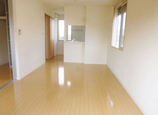 シャーメゾン中尾の居間・リビング