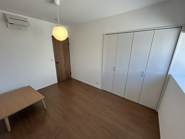 大木町大角中古住宅の洋室