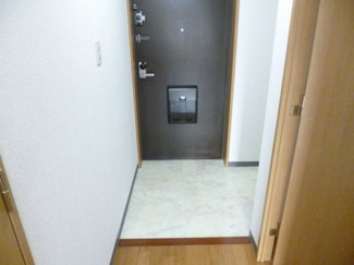 【玄関】 | ジーナス甲子園口