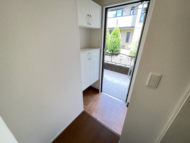 グリーンヴィラガーデンの玄関