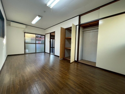 【居間・リビング】 | 道場南戸建