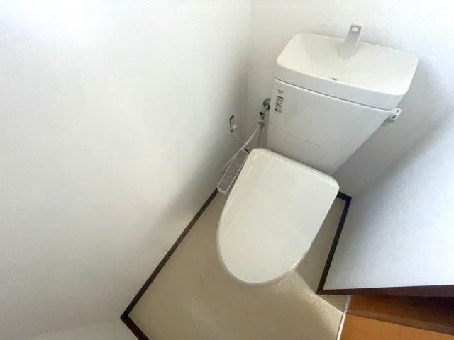 茂原市法目1591貸家のトイレ