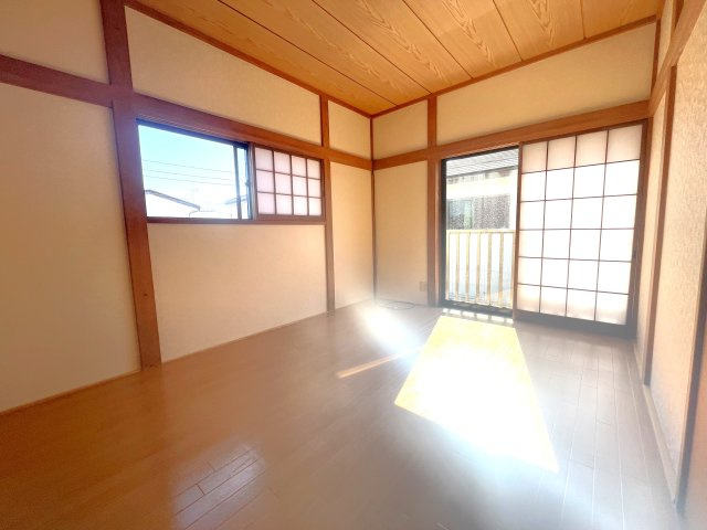 茂原市法目1591貸家の洋室