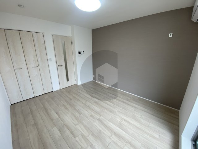 フジパレス弥刀駅北1番館の洋室