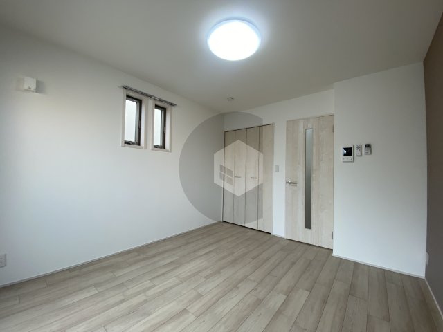 フジパレス弥刀駅北1番館の居間・リビング