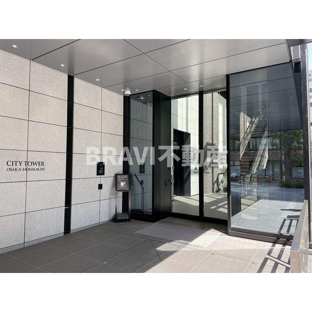 シティタワー大阪本町のエントランス
