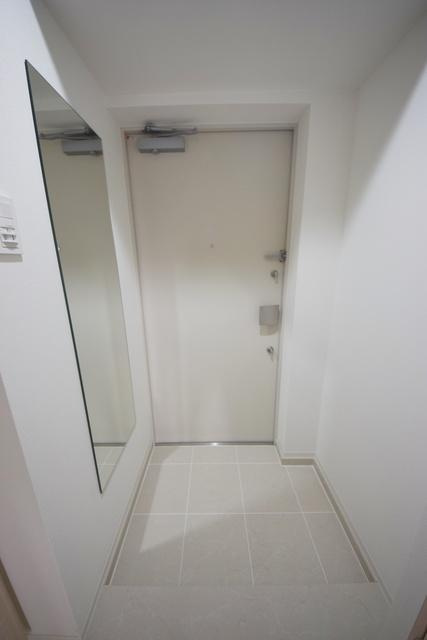 フュージョナル浅草ドゥエの玄関