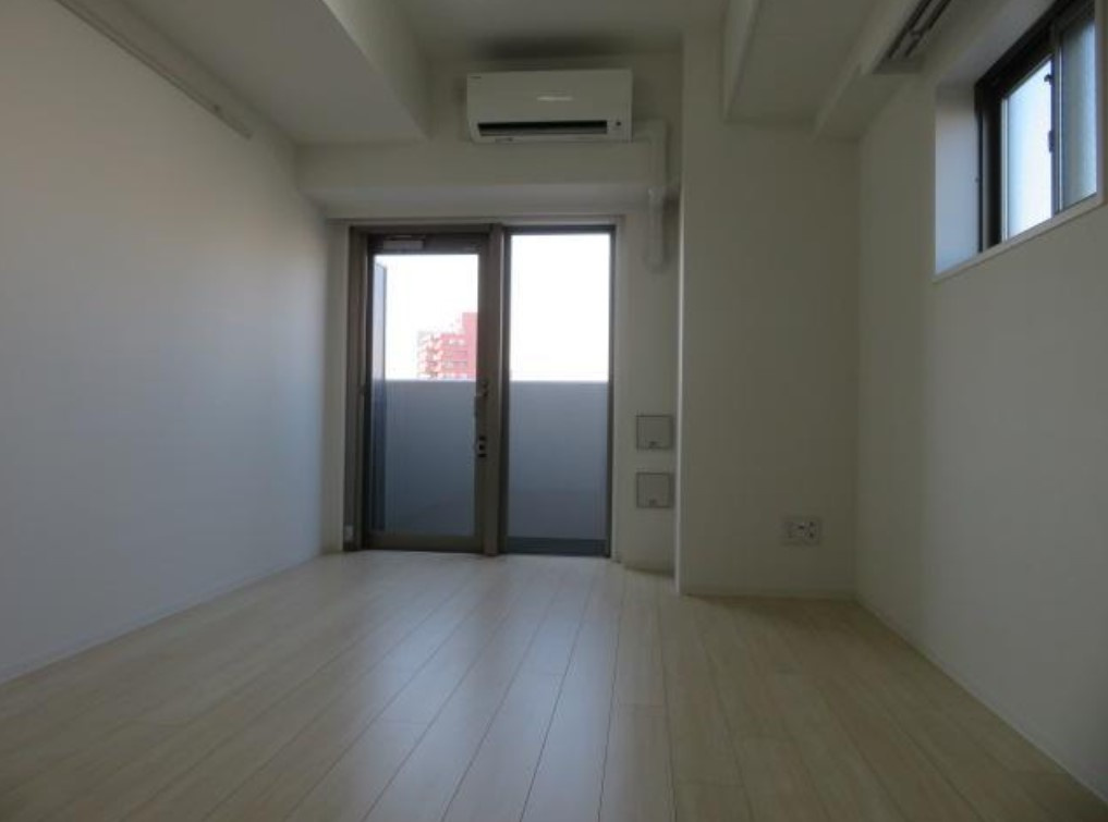 フュージョナル浅草ドゥエの居間・リビング