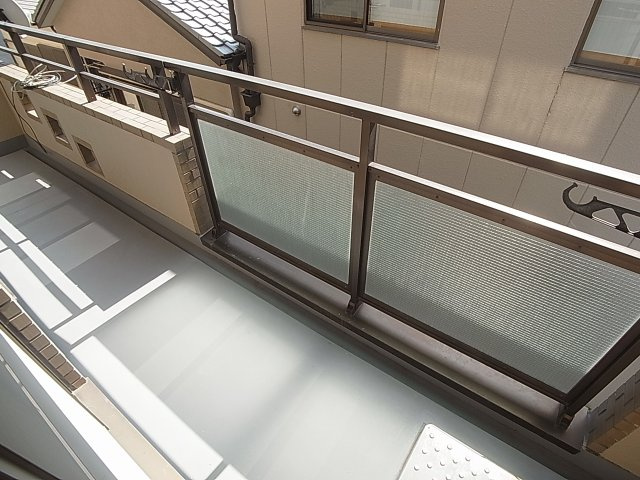 パールハイツ三輪のバルコニー|日当たりの良いバルコニー