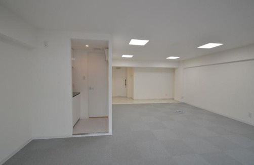 原宿プラザ　301の内装|同じ間取りの別のフロアの写真です