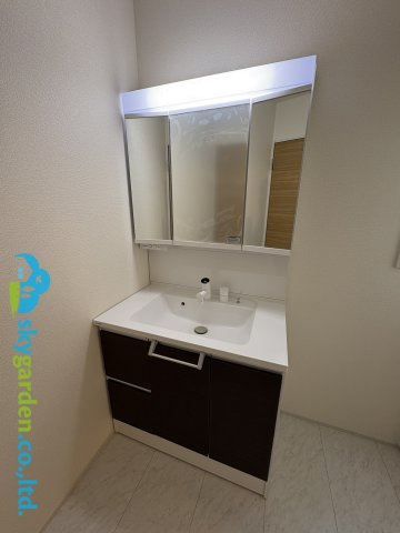 藤沢市羽鳥5丁目 3号棟の独立洗面台|独立洗面台です