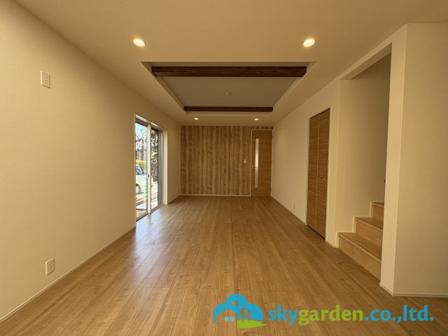 藤沢市羽鳥5丁目 3号棟の居間・リビング|ゆったり過ごせる居間です