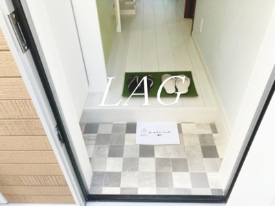 【玄関】 | ロフトステア | 玄関です。