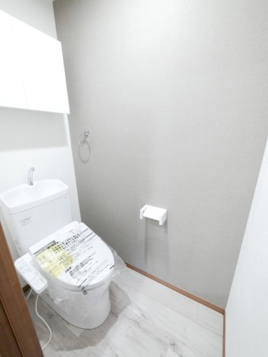 ヴェルテーユ中野のトイレ