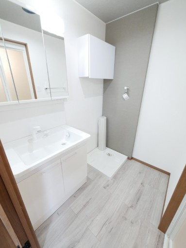 ヴェルテーユ中野の洗面所