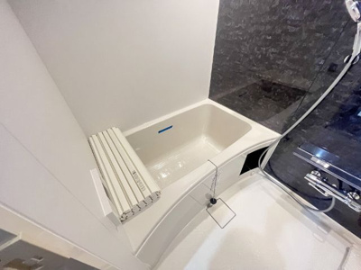 【浴室】 | 常秀館 | 落ち着いた空間のお風呂です