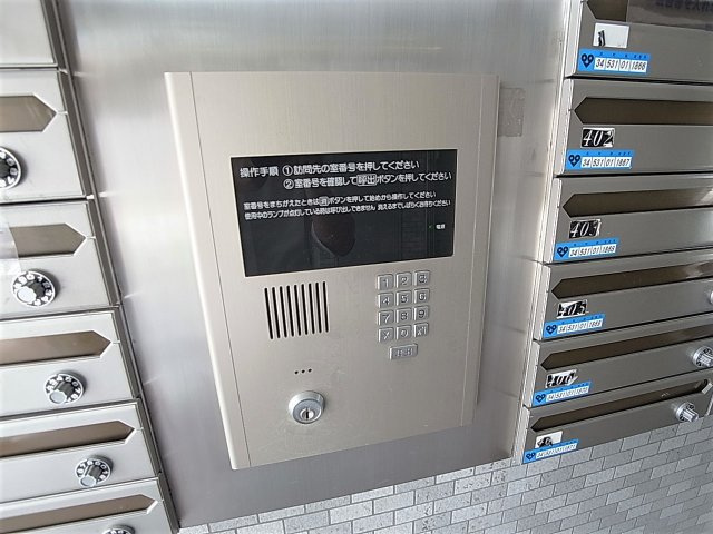 M-PARK WESTのセキュリティ|安心のオートロック