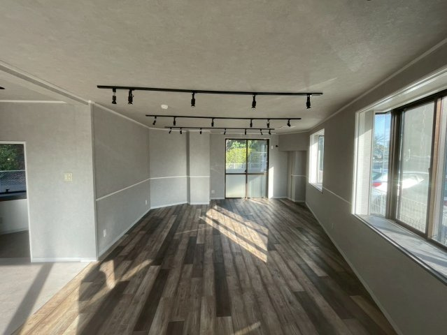 シーズンコート本郷の内装