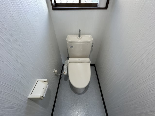 大木町大字笹渕中古住宅のトイレ