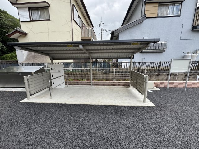 プルミエール富里Bのその他共用部分|駐輪場