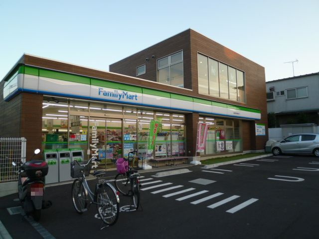 アレイ　プレジオのその他|ファミリーマート小浦世田谷梅丘店