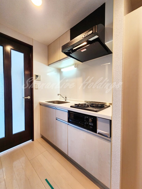 横浜市中区蓬莱町３丁目の賃貸マンションのキッチン|二口ガスコンロ♪