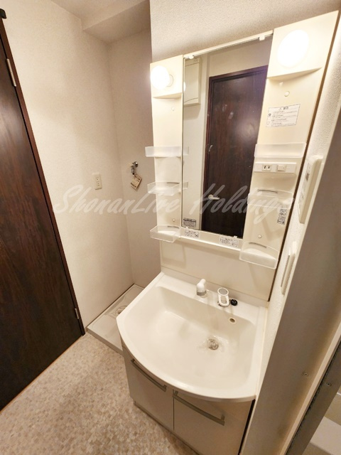 横浜市中区蓬莱町３丁目の賃貸マンションの独立洗面台|人気の独立洗面台♪