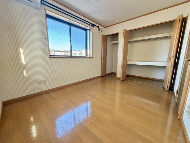 プラムハイツＢの居間・リビング|高崎、前橋のお部屋探しはエンドスケープまで！お客様の理想お聞かせ下さい♪