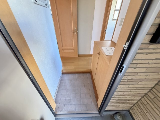 プラムハイツＢの玄関|高崎、前橋のお部屋探しはエンドスケープまで！お客様の理想お聞かせ下さい♪