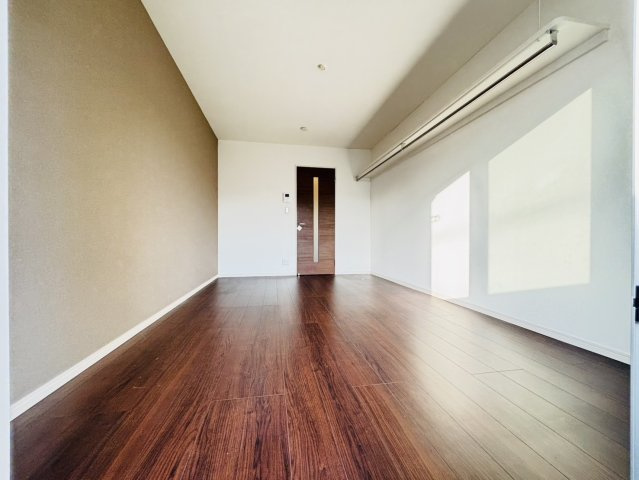 オーエムガーデンの居間・リビング|別号数タイプ