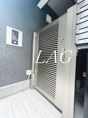 【エントランス】 | Ｒ小菅 | エントランスです。