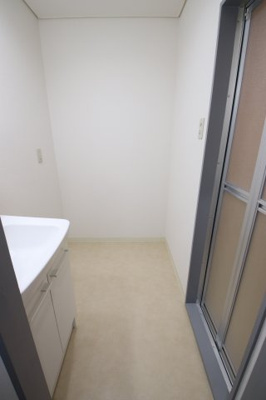 【洗面所】 | エスポワールイワタ２