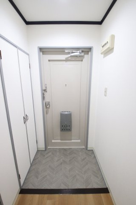 【玄関】 | エスポワールイワタ２